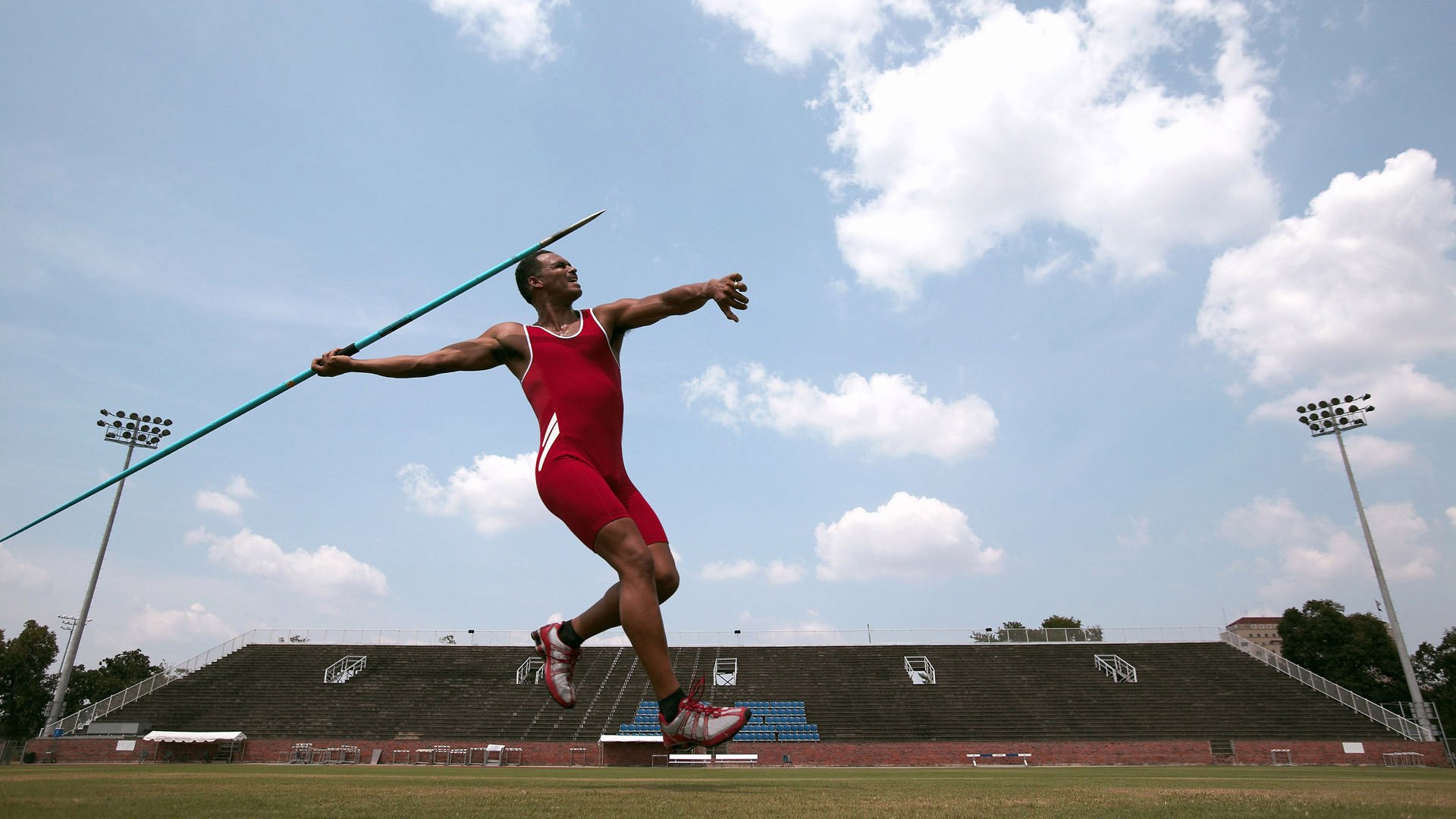 直播技术升级提升观赛互动体验,直播技能大赛技巧