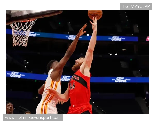 劳里助攻补篮命中,猛龙在主场笑纳胜利 劳里助攻补篮命中,猛龙在主场笑纳胜利